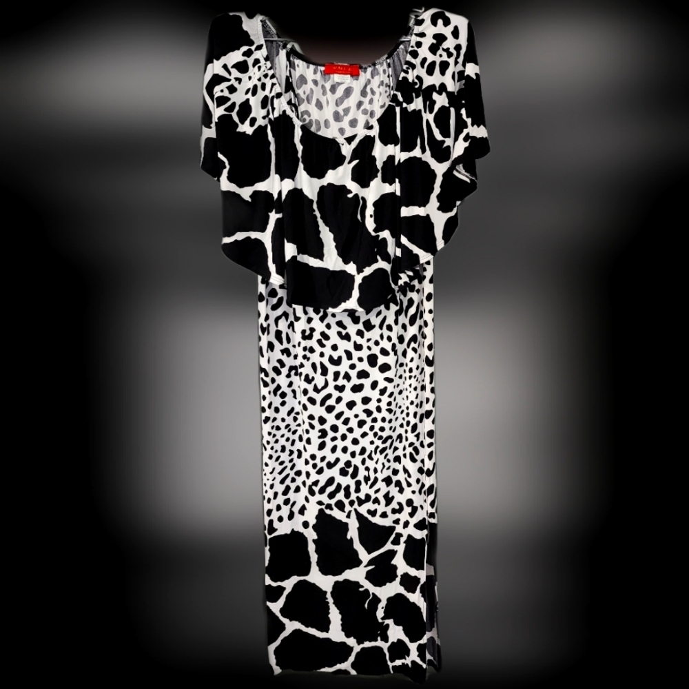 WALL St Black and White Animal Print Crop Top And Skirt